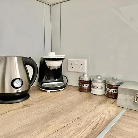 H&o Boulevard Breeze Apartment! Апартаменты