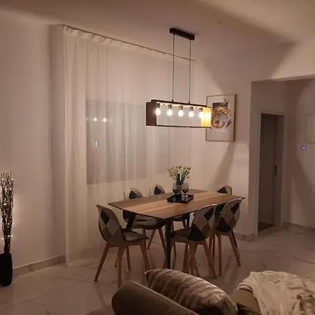 Апартаменты H&o Boulevard Breeze Apartment!