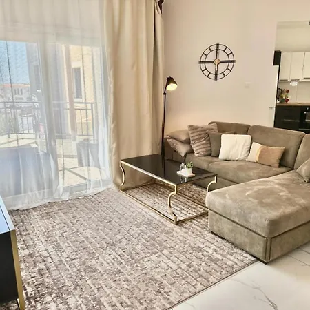 H&o Boulevard Breeze Apartment! * Пафос